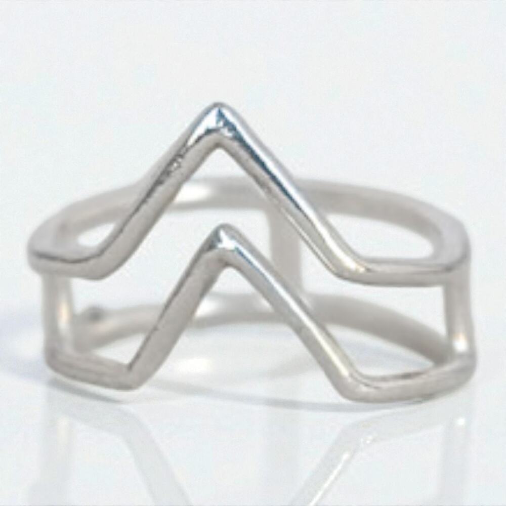 Vintage 925 Sterling Silver Double V Geometric Minimalist Ring Slim Size 5 1.6g